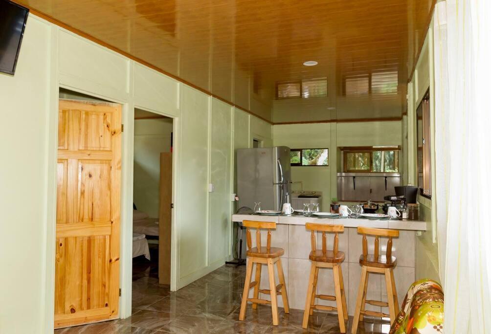 Casita Colorada, Sierpe De Osa Villa Exterior photo